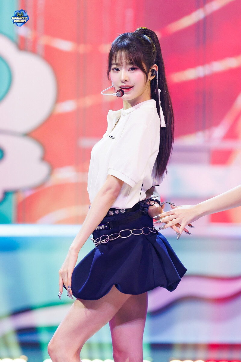 240502 WONYOUNG - ‘HEYA’ at Mnet Countdown | kpopping