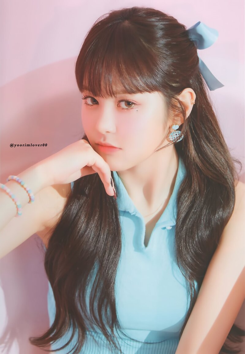 EVERGLOW 'FOREVER' 1st Fanclub Kit Scans documents 6