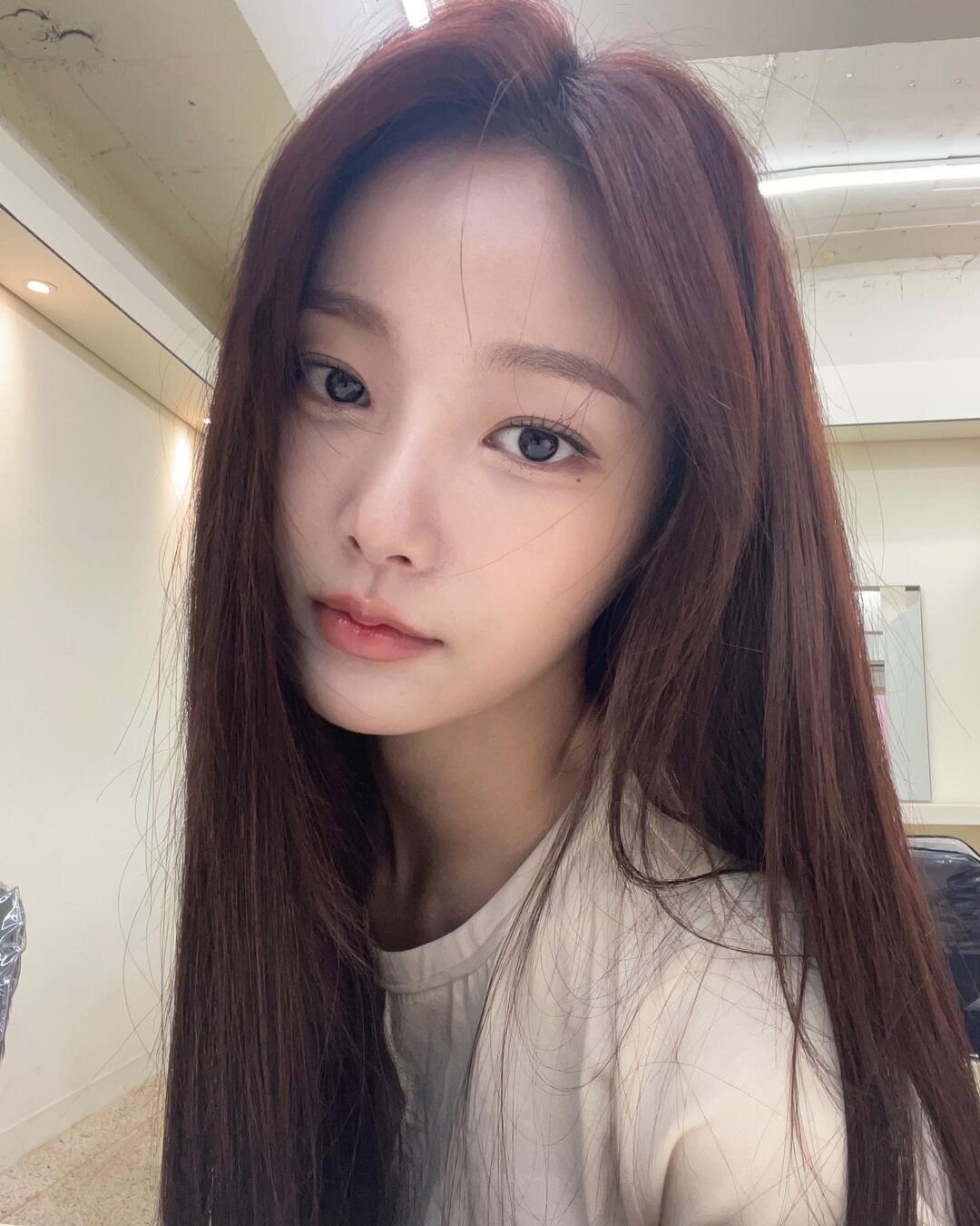 220520 Yeonwoo Instagram Update | kpopping