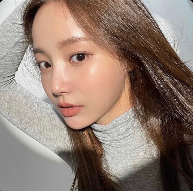 210722 yyyezzy_ (makeup artist) Instagram Update - Yeonwoo documents 1