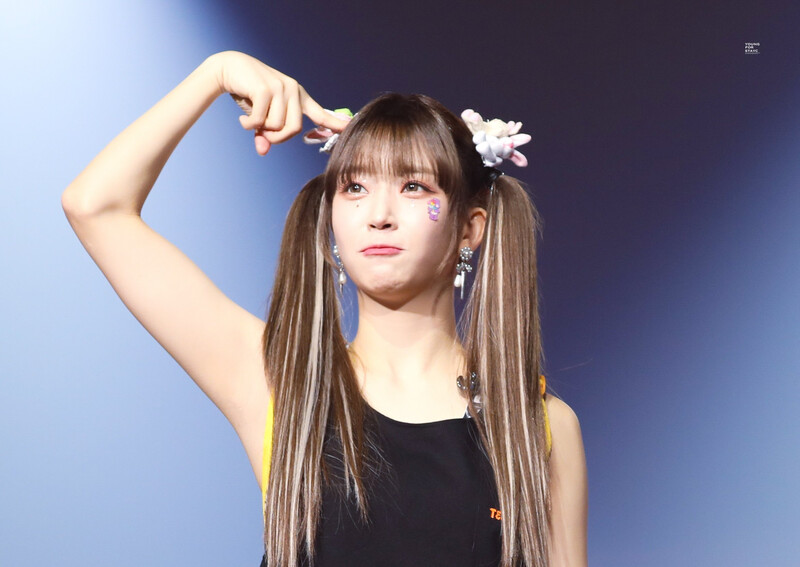 230924 STAYC Sumin - 1st World Tour 'TEENFRESH' in Seoul Day 2 documents 1