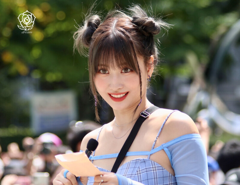 220903 TWICE Momo - Mini Fan Meeting documents 2