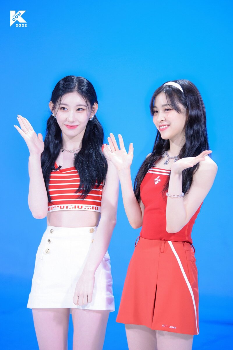 221124 KCON Twitter Update - 2022 KCON LA VCR Photo Behind with ITZY documents 1