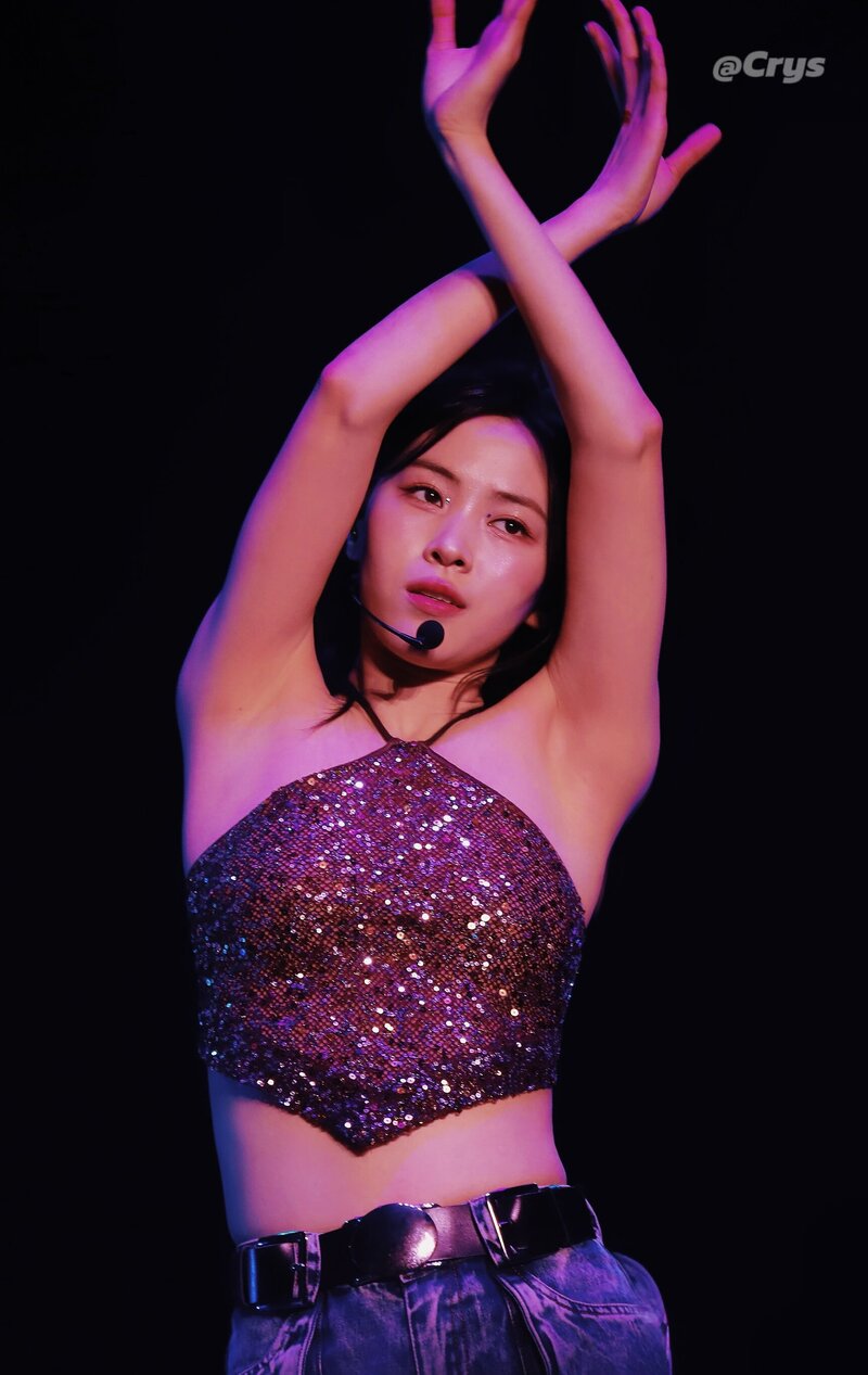 240620 ITZY Ryujin - 2nd World Tour 'Born To Be' in Fairfax documents 4