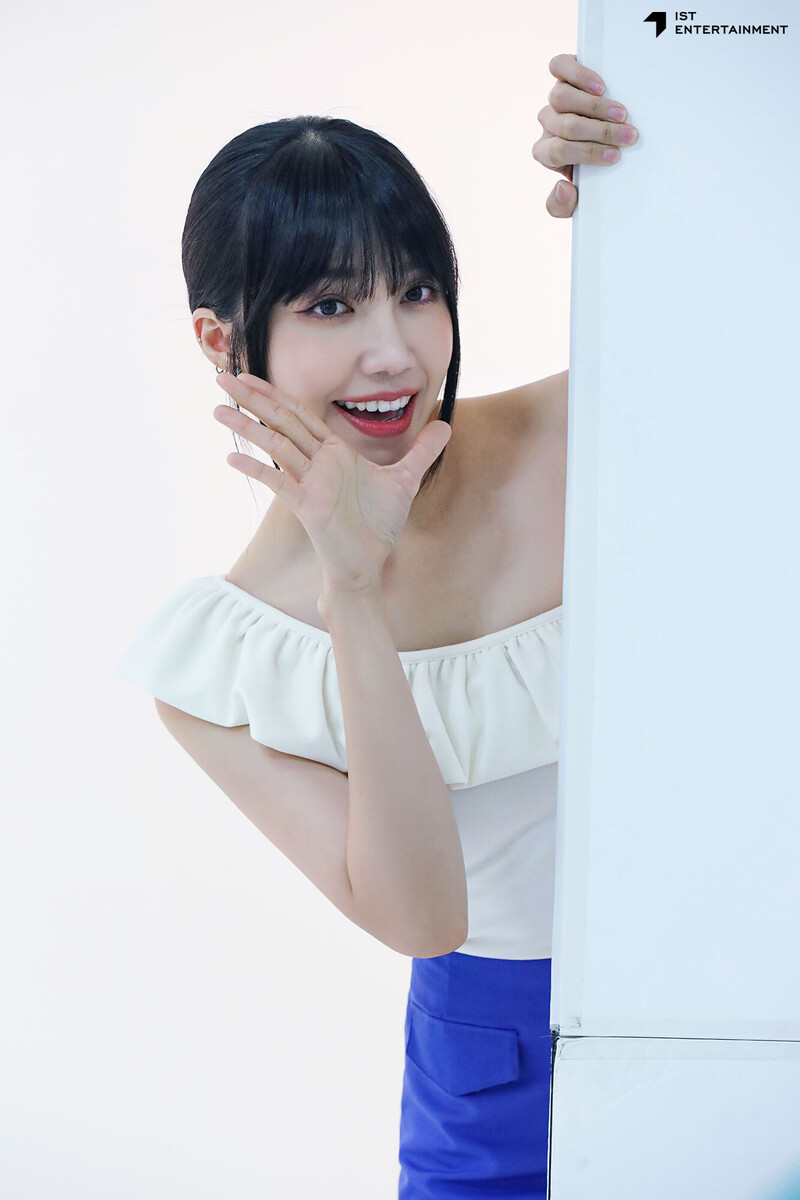 230515 IST Naver post - EUNJI behind the scenes for 'Sangkwaehwan' commercial documents 14