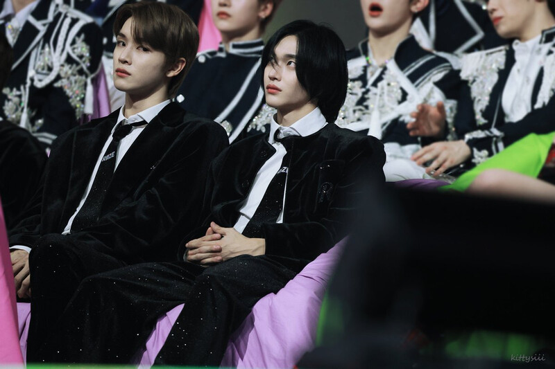 231202 RIIZE Sungchan & Wonbin - Melon Music Awards 2023 documents 4