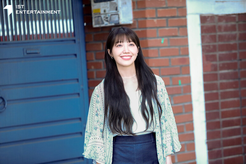 231011 IST Naver post - Apink EUNJI - 'Cloud Trail: Team Venture' game commercial shoot and MV behind documents 10