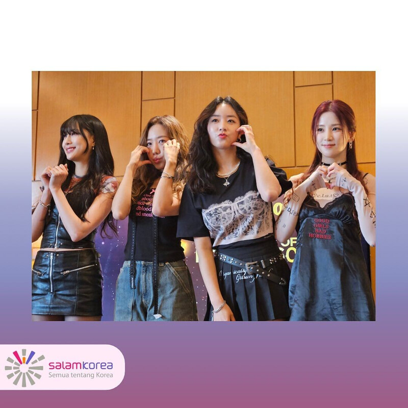 231118 APINK sns update - 'ON THE K: 360' Jakarta, Indonesia documents 3