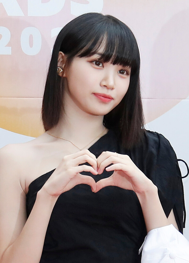 220825 LE SSERAFIM Chaewon - K-global Heart Dream Awards documents 4