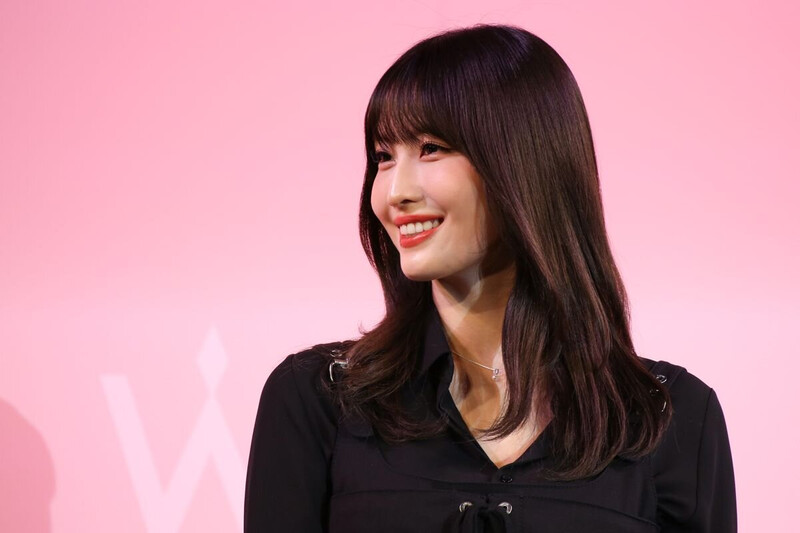 221013 TWICE Momo - Wonjungyo Launch Event in Grand Hyatt Tokyo documents 19