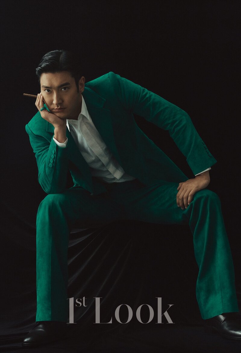 Choi Siwon and Lee Sunbin for 1st Look magazine issue 230 documents 2