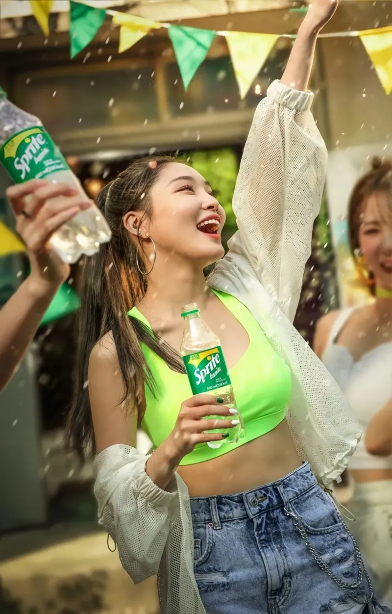 Chungha_Sprite9.jpg