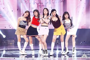 210828 Red Velvet - 'Queendom' at Music Core