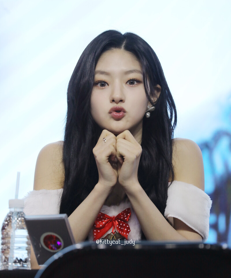 241222 KISS OF LIFE Haneul - MAKESTAR Fansign documents 8