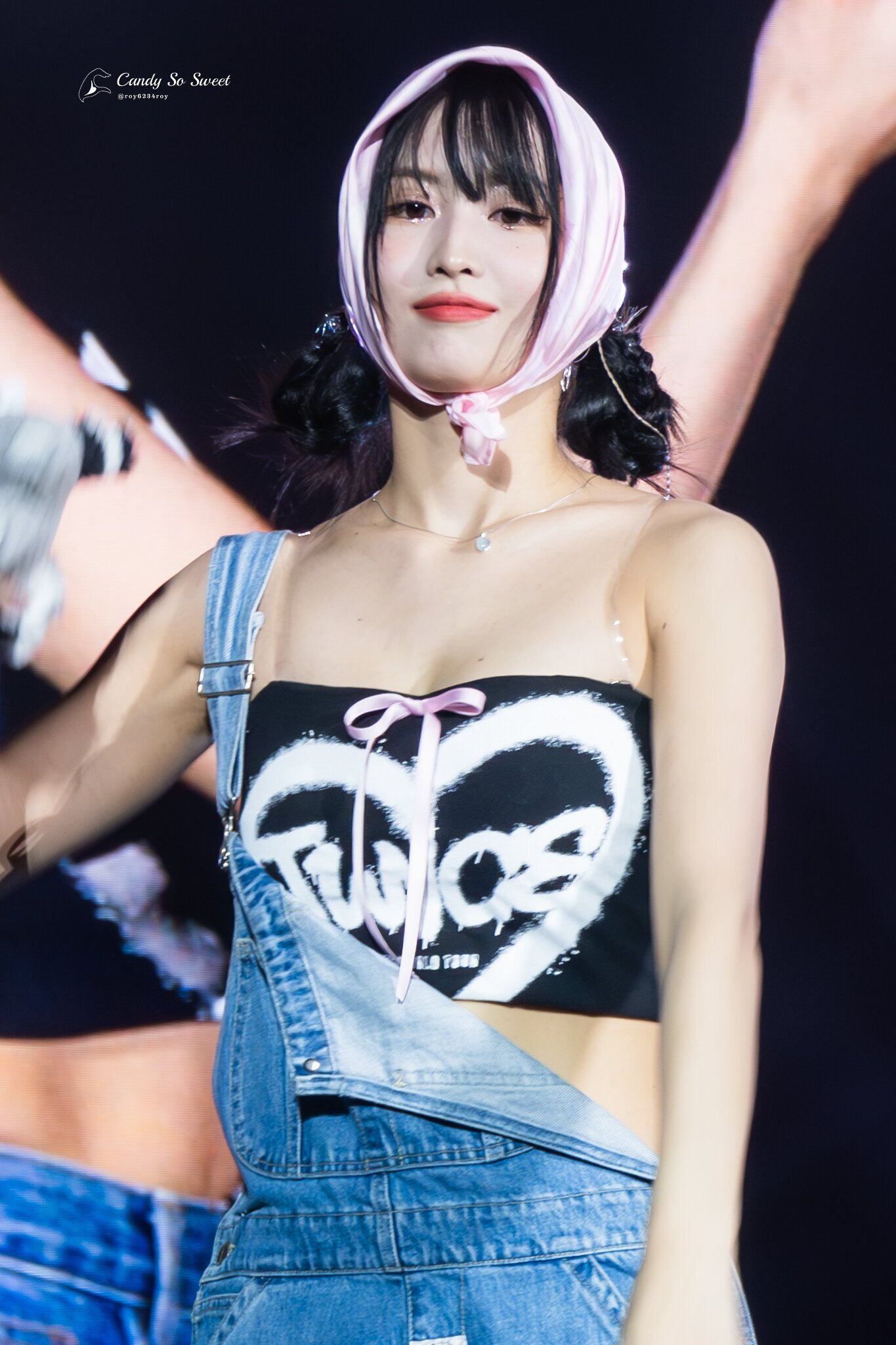 230706 TWICE Momo - 'READY TO BE' World Tour in New York | kpopping