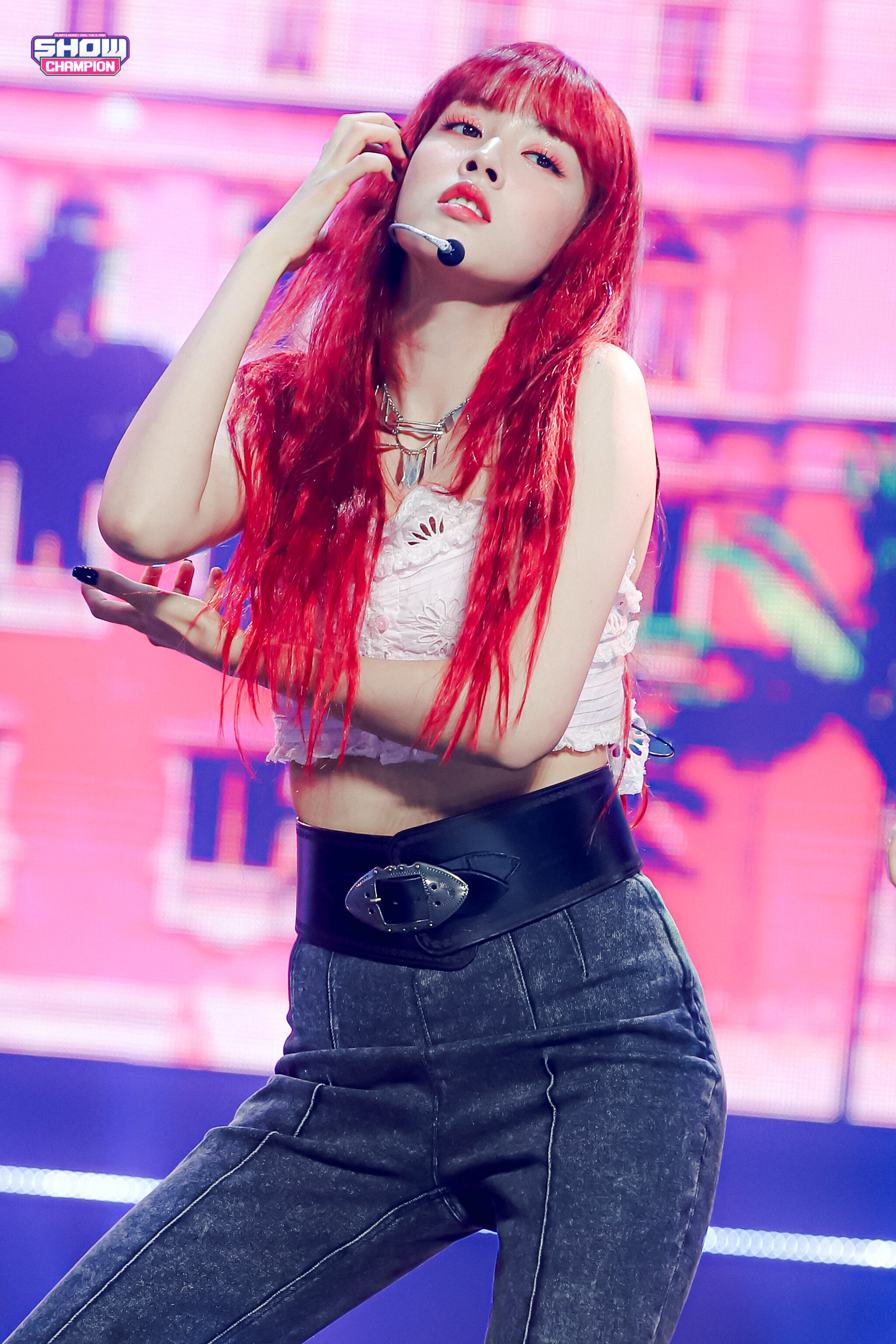 220803 STAYC Yoon 'BEAUTIFUL MONSTER' at Show Champion | kpopping