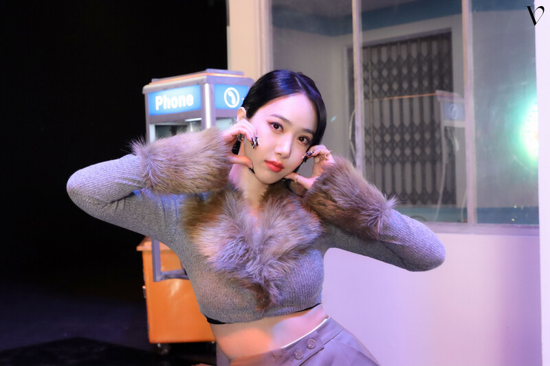 230215 BPM Naver Post - VIVIZ 'PULL UP' MV Shoot documents 11