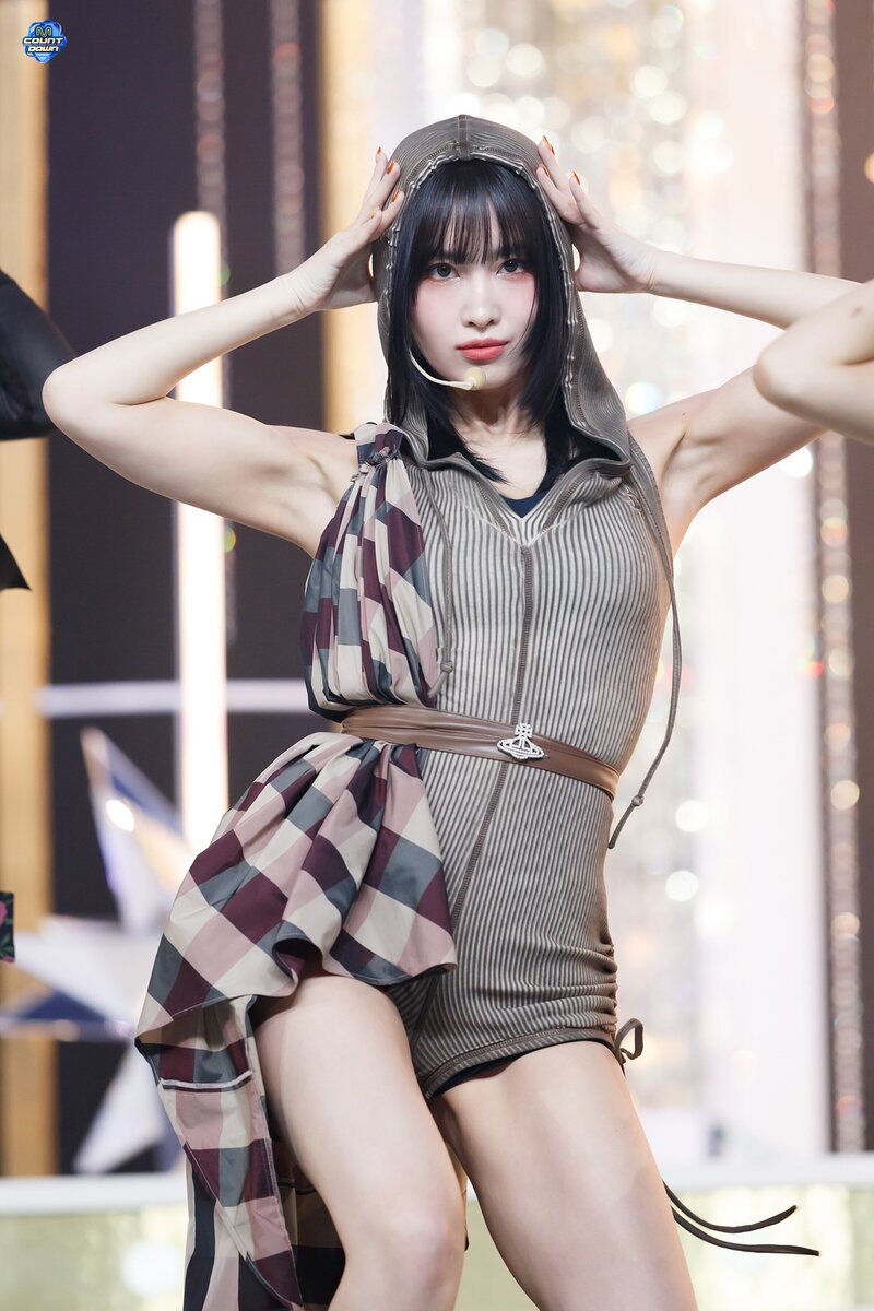 240229 TWICE Momo - 'I GOT YOU' and 'ONE SPARK' at M Countdown documents 1