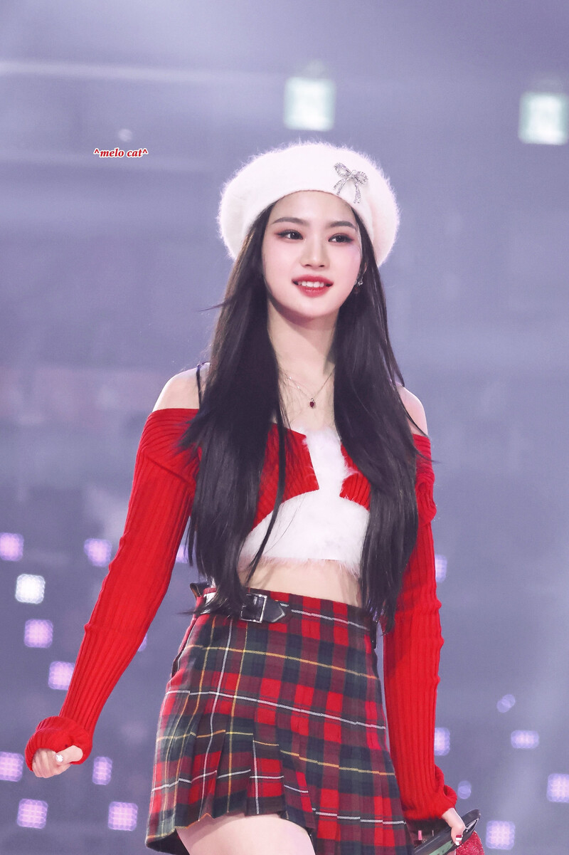 231225 STAYC Isa - 2023 SBS Gayo Daejeon documents 3