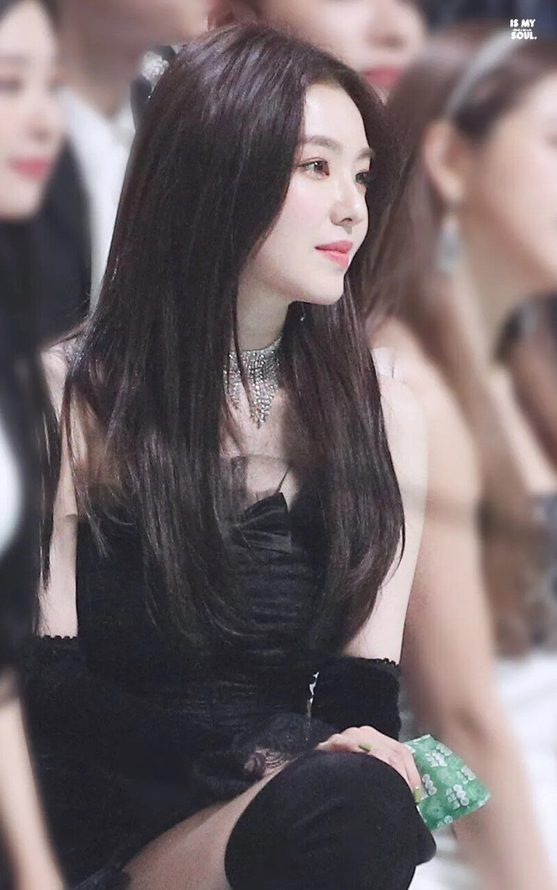 200130 Red Velvet Irene at Seoul Music Awards Red Carpet documents 16