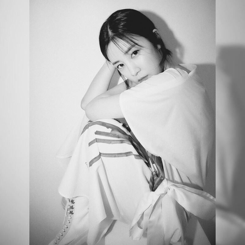 Apink CHORONG for MAPS Magazine July 2020 issue Vol.146 documents 5