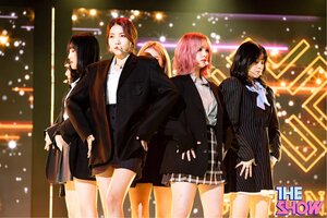 200211 GFRIEND 'Crossroads' at The Show