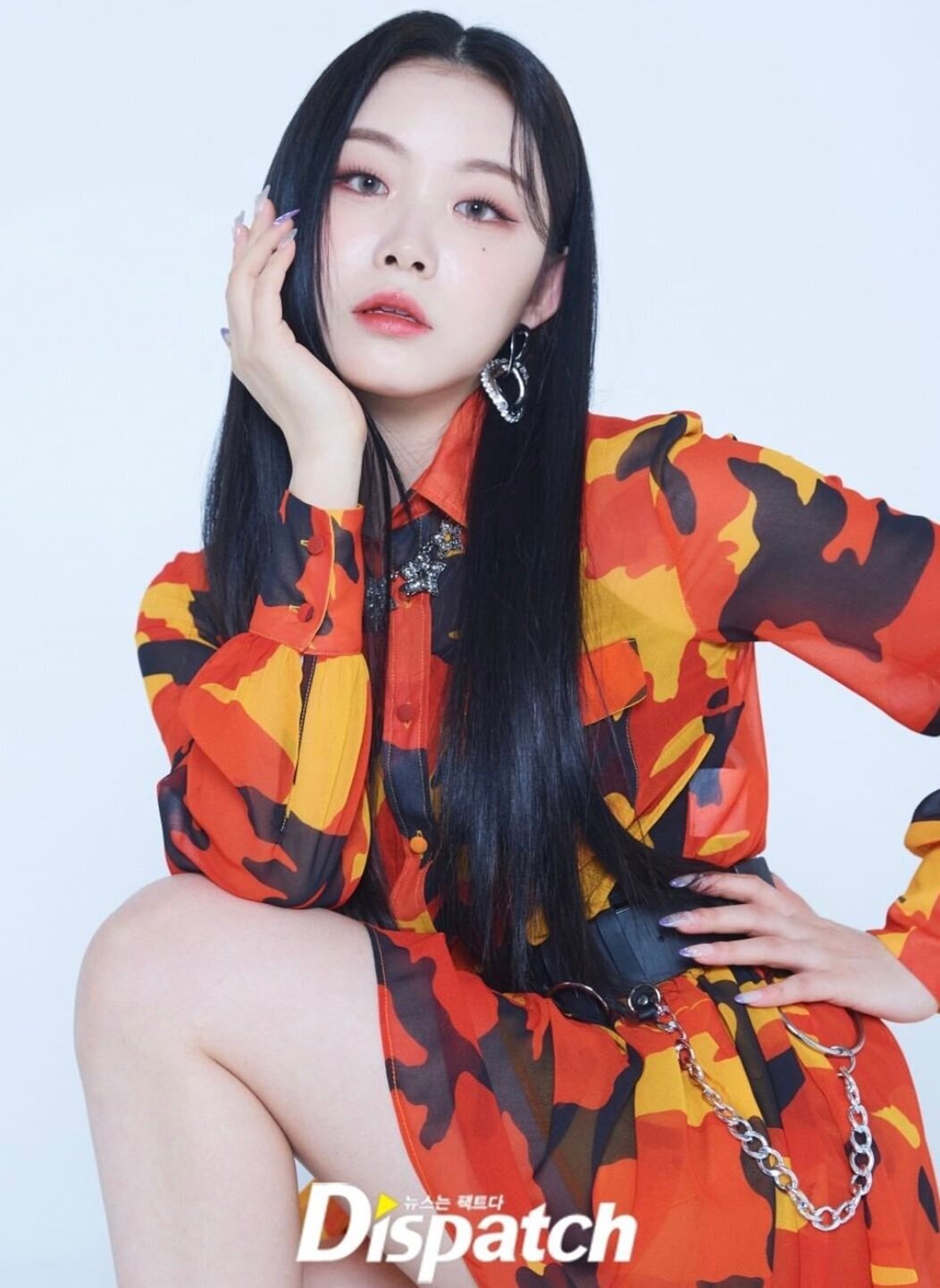 220225 Billlie Suhyeon - 'Visual Fantasy' Photoshoot by Dispatch | kpopping
