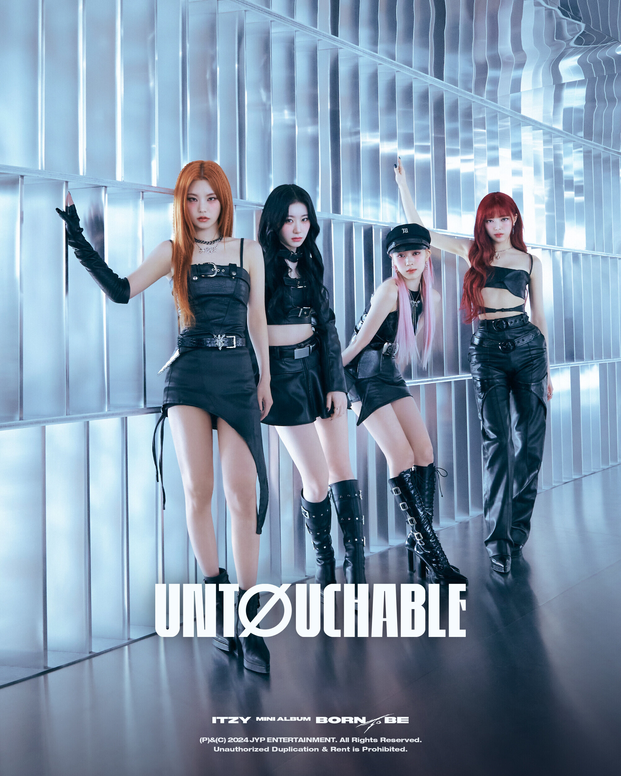 https://kpopping.com/documents/93/3/2000/ITZY-UNTOUCHABLE-CONCEPT-PHOTO-documents-1(1).jpeg?v=9cf9e