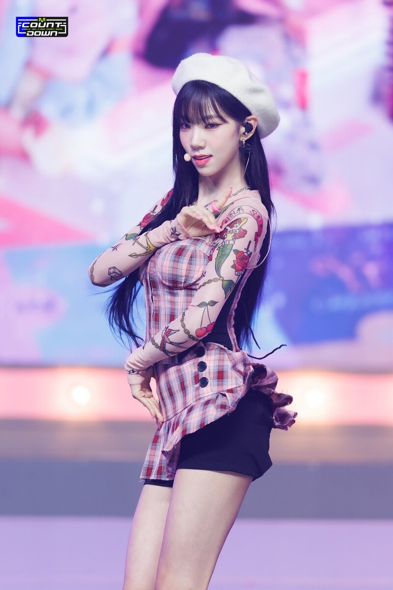 230914 EL7Z UP Yeoreum - 'Cheeky' at M Countdown documents 5