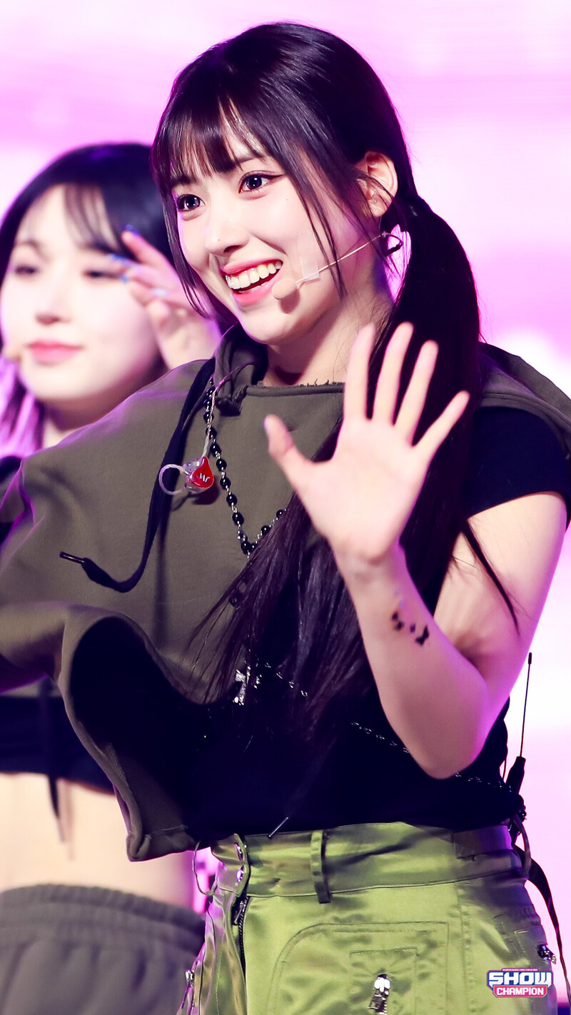 240124 NMIXX Jiwoo - 'Soñar (Breaker)' at Show Champion documents 1