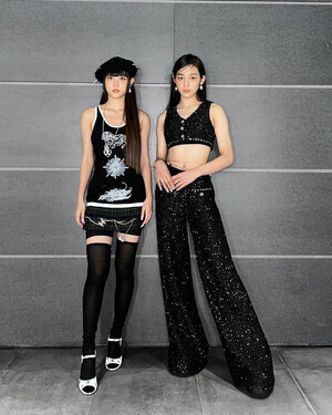 220803 NEWJEANS SNS Update - Haerin and Minji