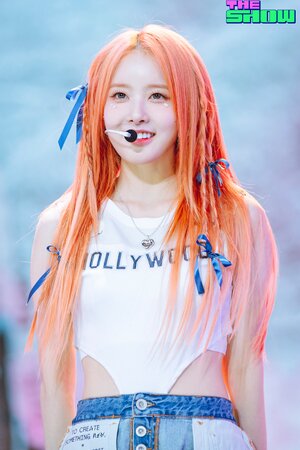 230829 STAYC Sieun - 'Bubble' at THE SHOW