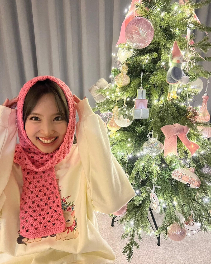 211221 TWICE Instagram Update - Nayeon documents 5