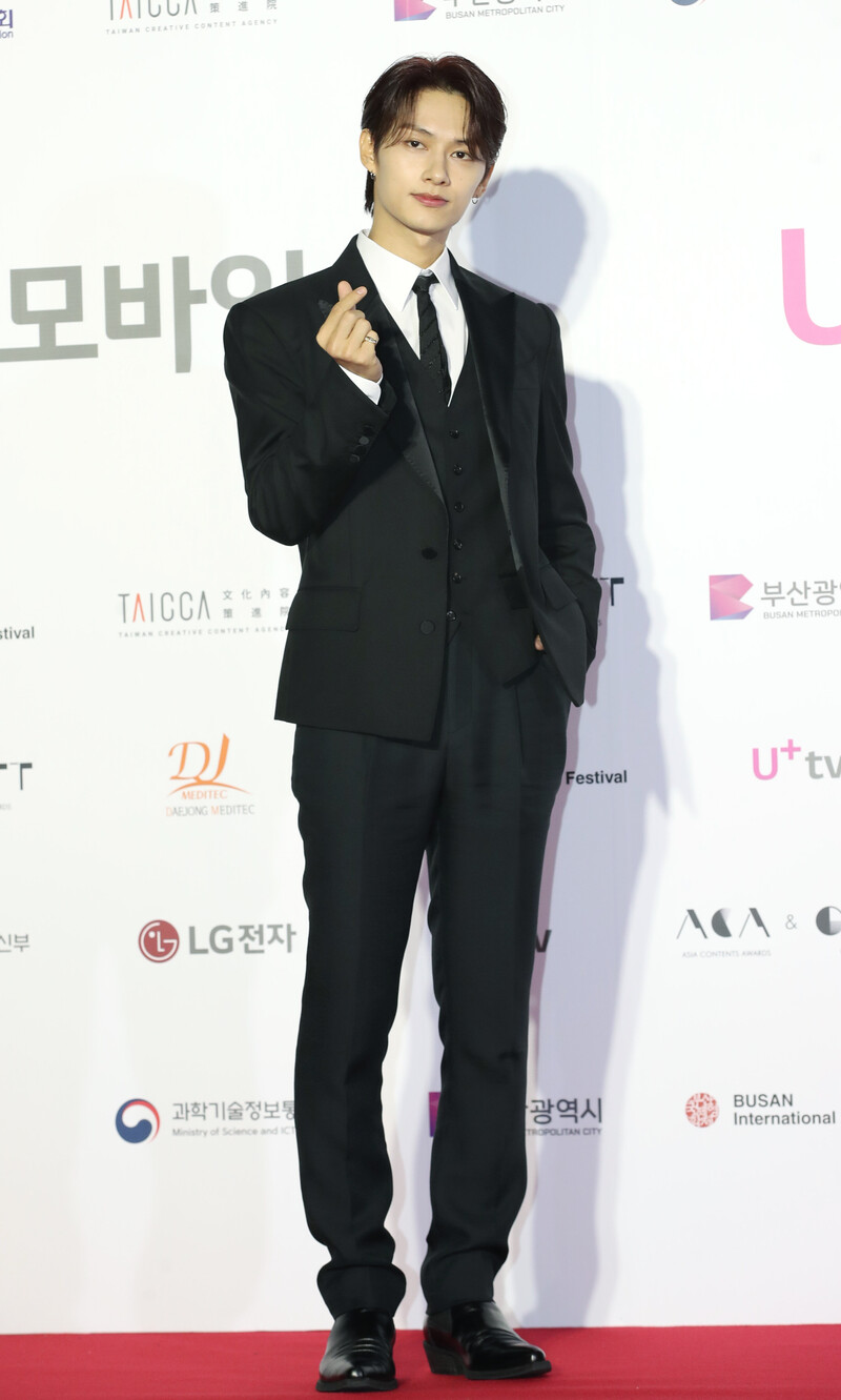 231008 SEVENTEEN Jun at 28th BUSAN International Film Festival (BIFF) documents 3