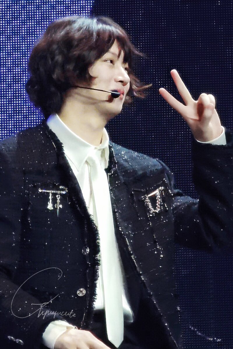 231104 SUPER JUNIOR Heechul at '1ts8lue' 18th Anniversary Fanmeeting documents 2