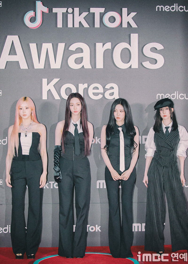 241115 aespa at 2024 TikTok Awards Korea documents 1