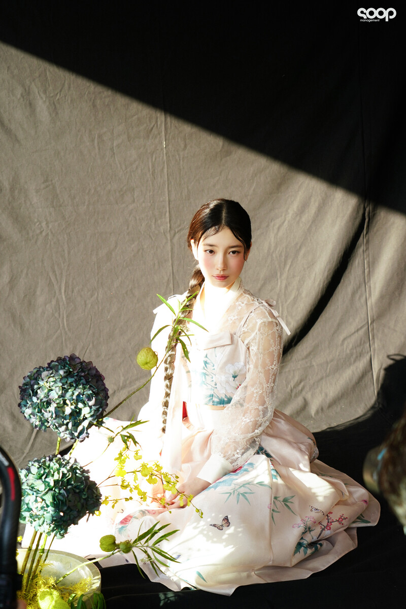 240108 SOOP Naver Post - Suzy - Elle Korea January Issue Photoshoot Behind documents 5