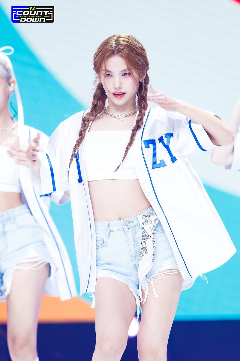 230803 - ITZY 'None of My Business' at M COUNTDOWN documents 22