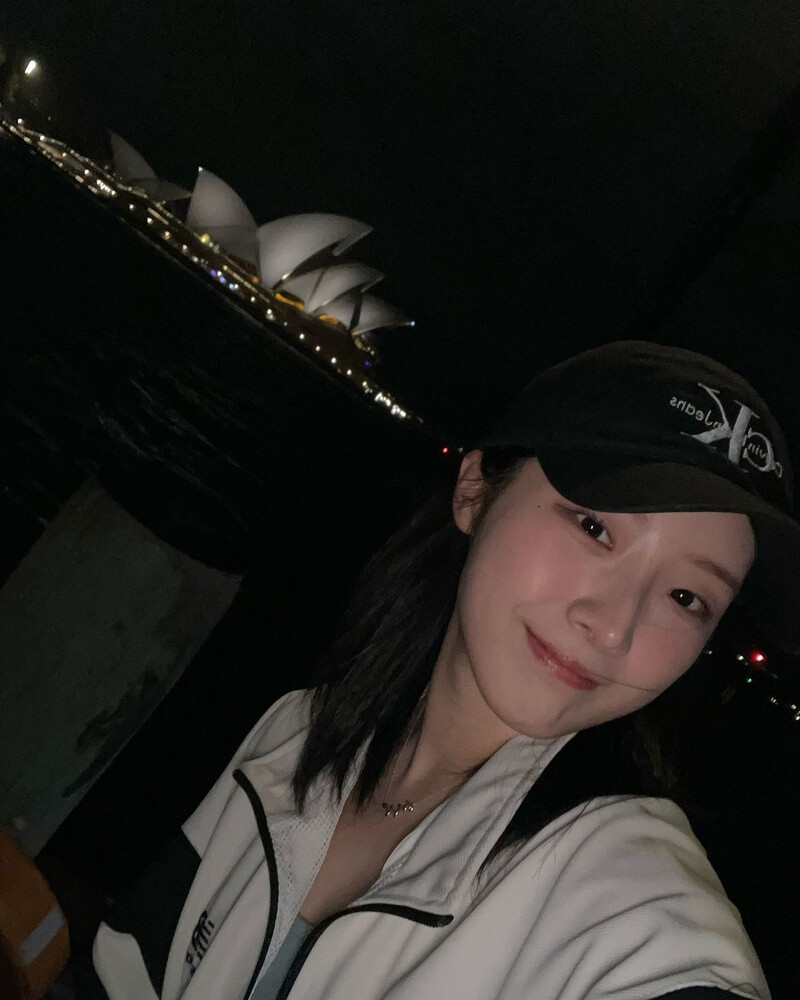 241117 - HaSeul Instagram Update documents 4