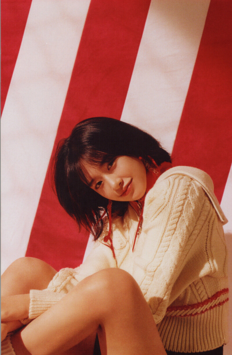 IVE - Mini Album 'I'VE MINE' (Scans) documents 1