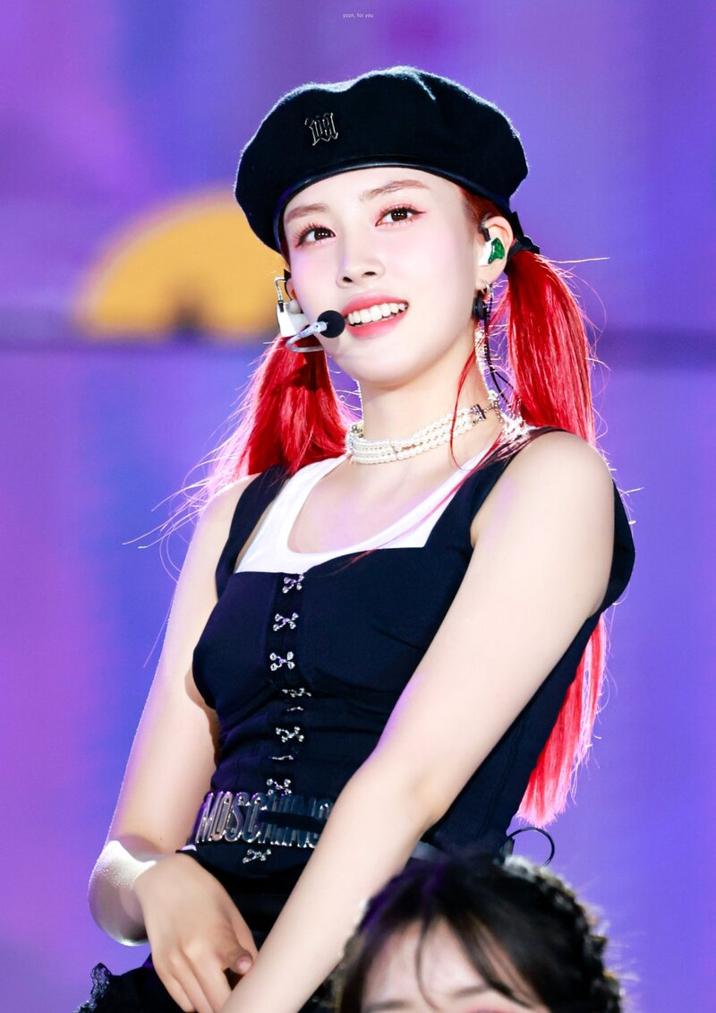220618 STAYC Yoon - 28th Dream Concert documents 1