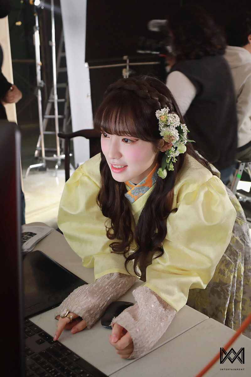 220705 WM Naver - OH MY GIRL Arin - 'Alchemy of Souls' Poster Shoot documents 7