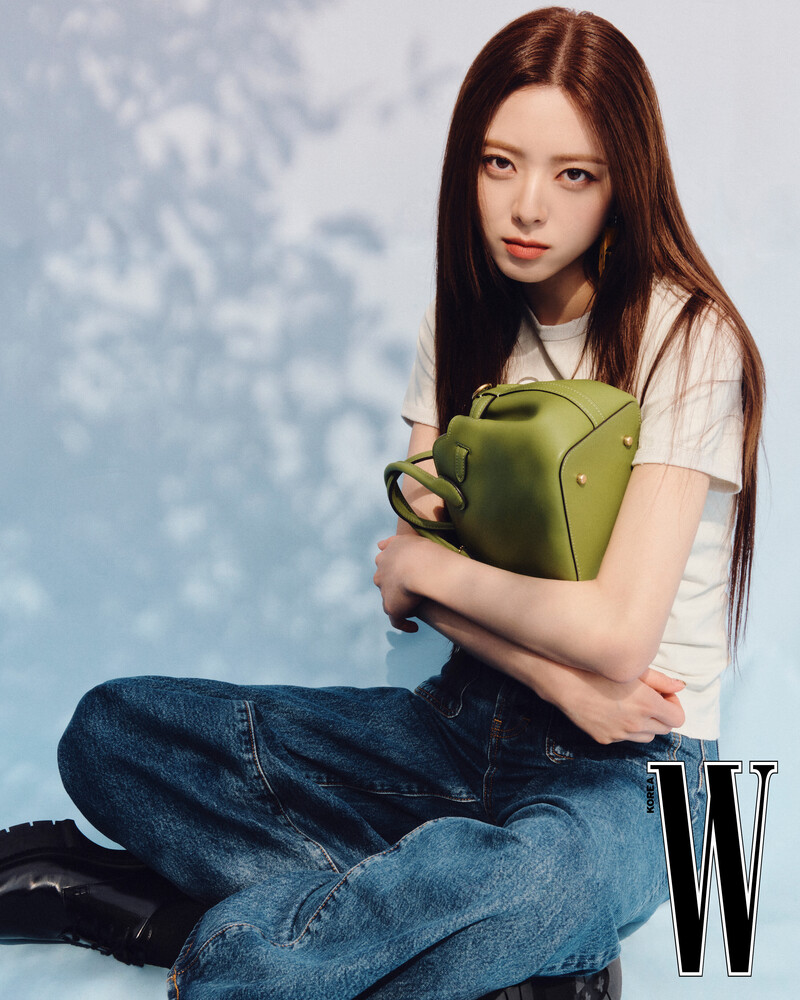 YUNA x COACH for W Korea documents 7