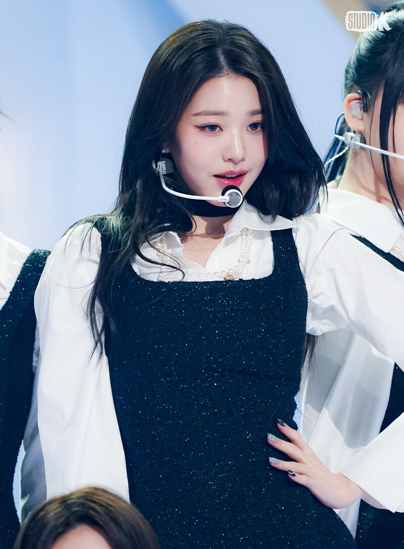 230414 IVE Wonyoung - 'I AM' at Music Bank documents 2