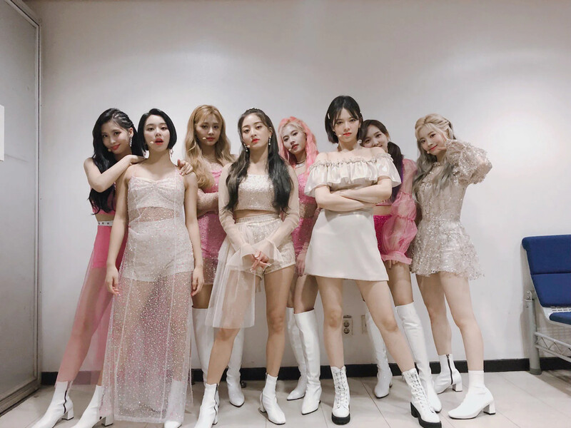 JYPETWICE-1178298567791796224-EFooSxoVUAsMfLK.jpg