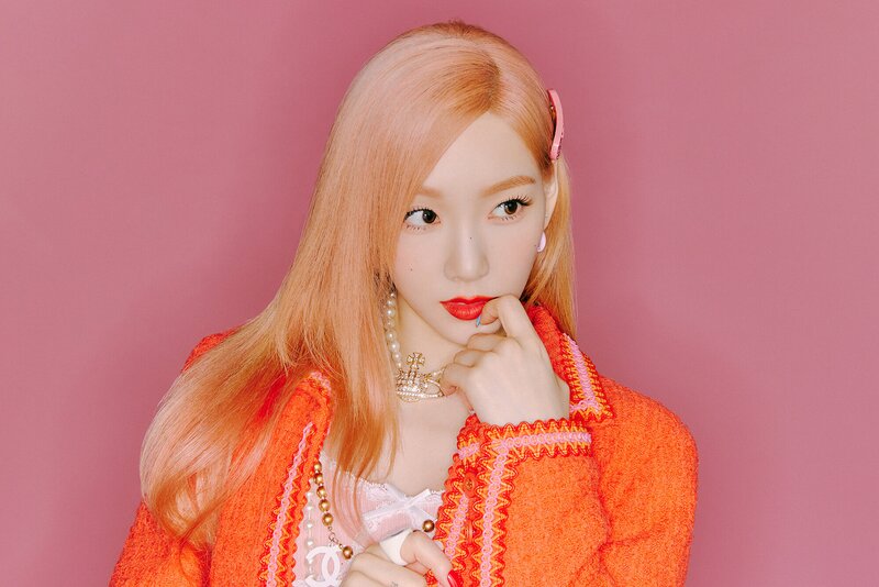 Taeyeon 'Weekend' Concept Teaser Images documents 20