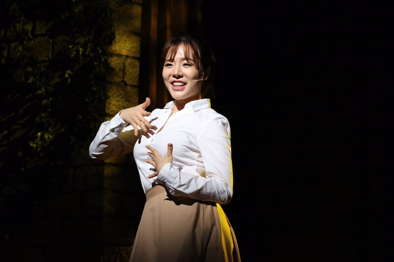 170211-12 Girls' Generation Sunny at Musical Caffeine documents 16