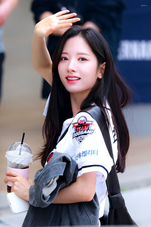 220521 WJSN Bona