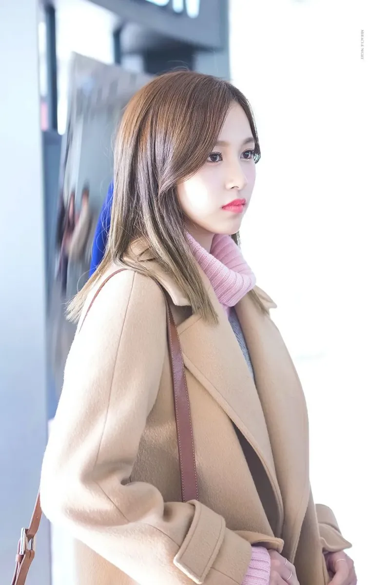 Mina380.jpg