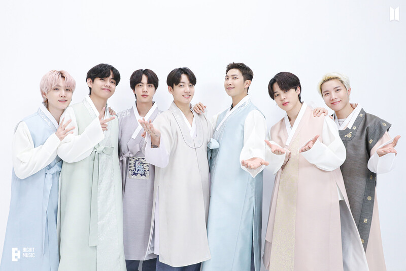 210919 Big Hit Naver Post - BTS Chuseok Holiday Photoshoot documents 1